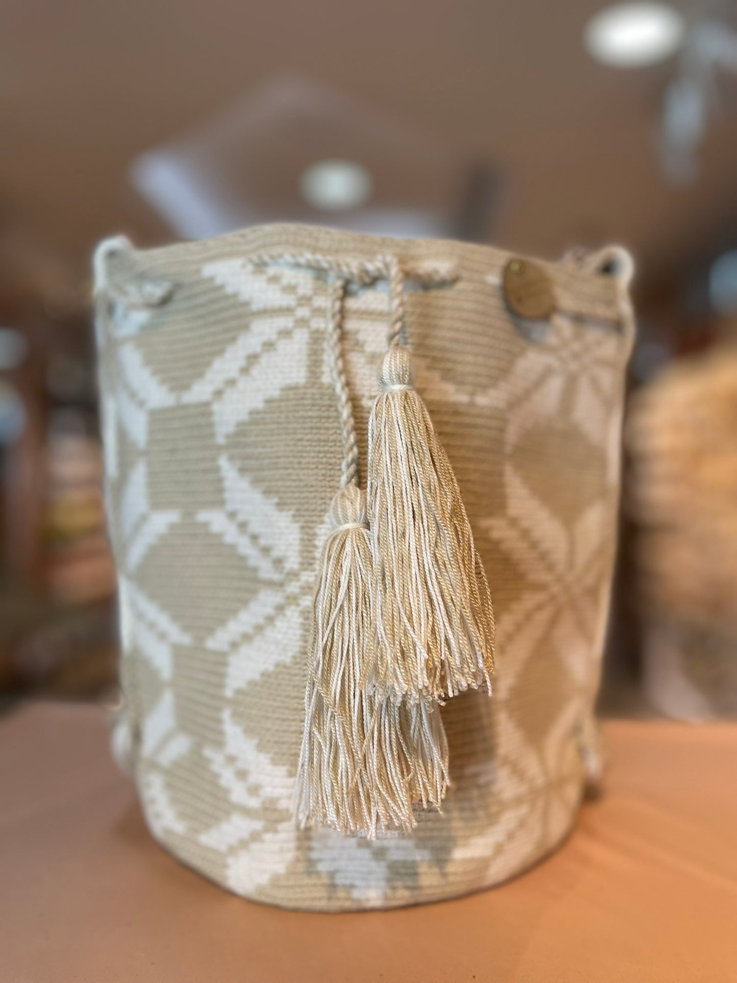 Senda – Beige Edition